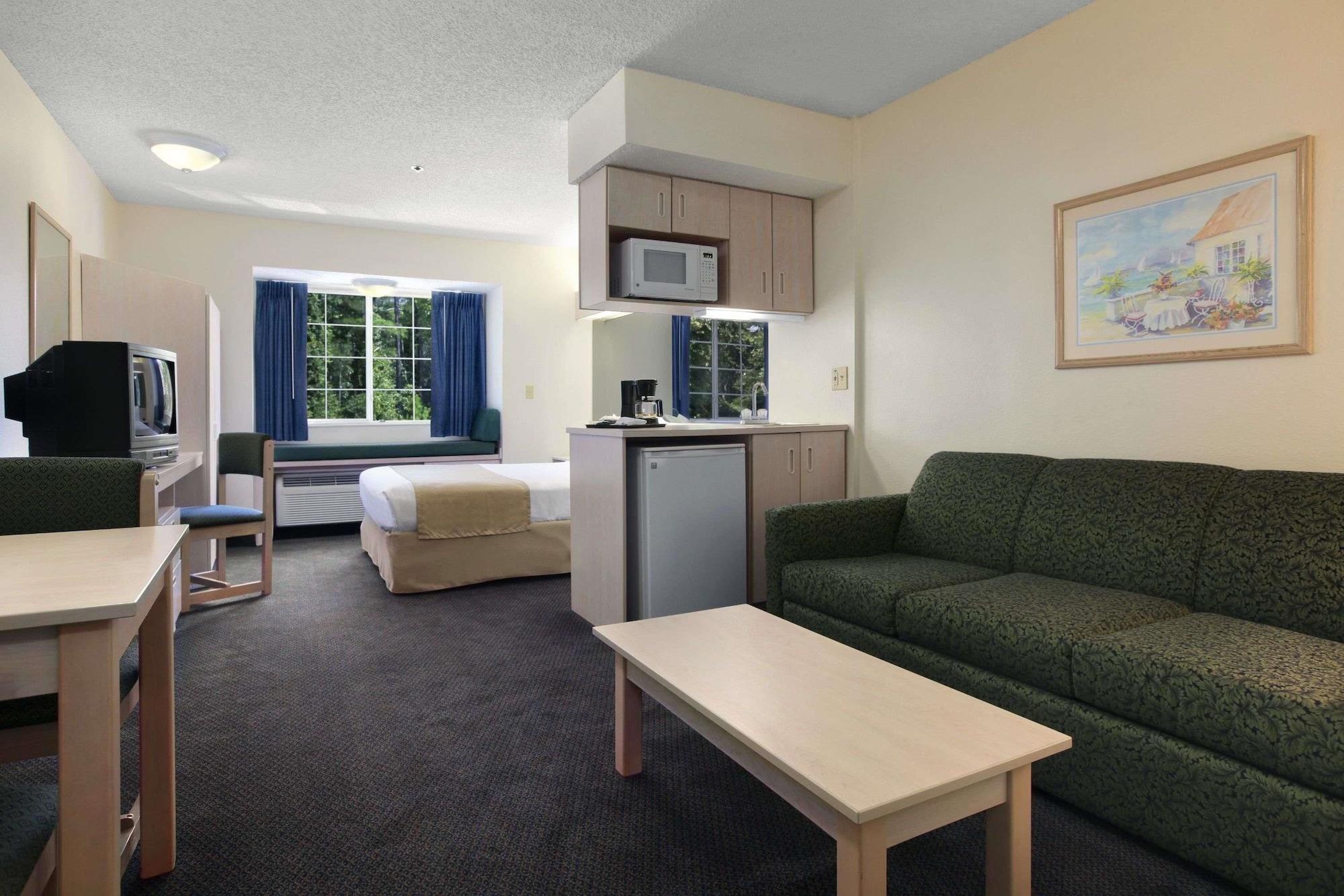 Microtel Inn & Suites By Wyndham Palm Coast I-95 Esterno foto