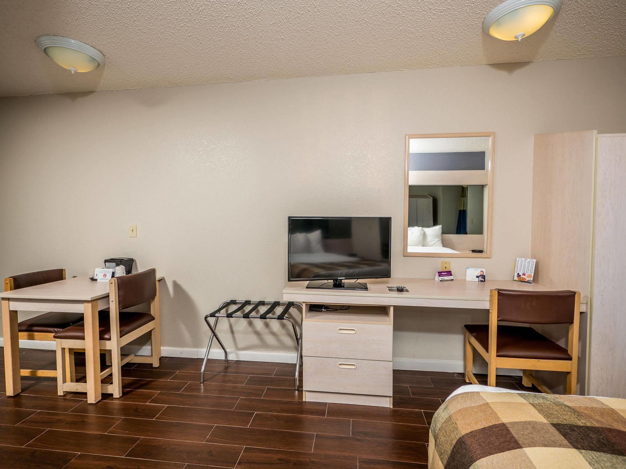 Microtel Inn & Suites By Wyndham Palm Coast I-95 Esterno foto